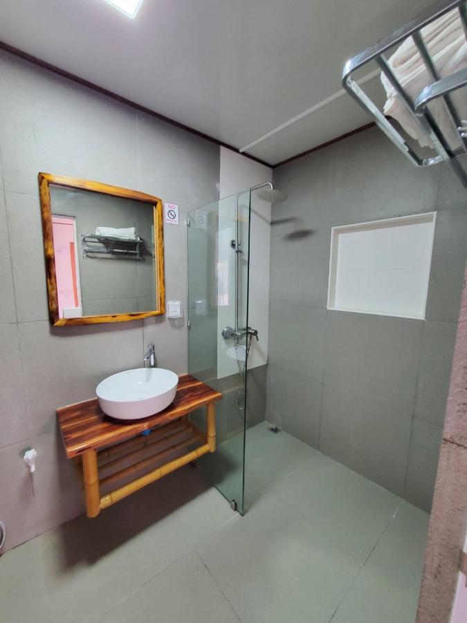 Hotel Sun & Surf Thulusdhoo Exteriér fotografie
